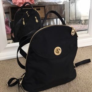 Black mini backpack 🎒